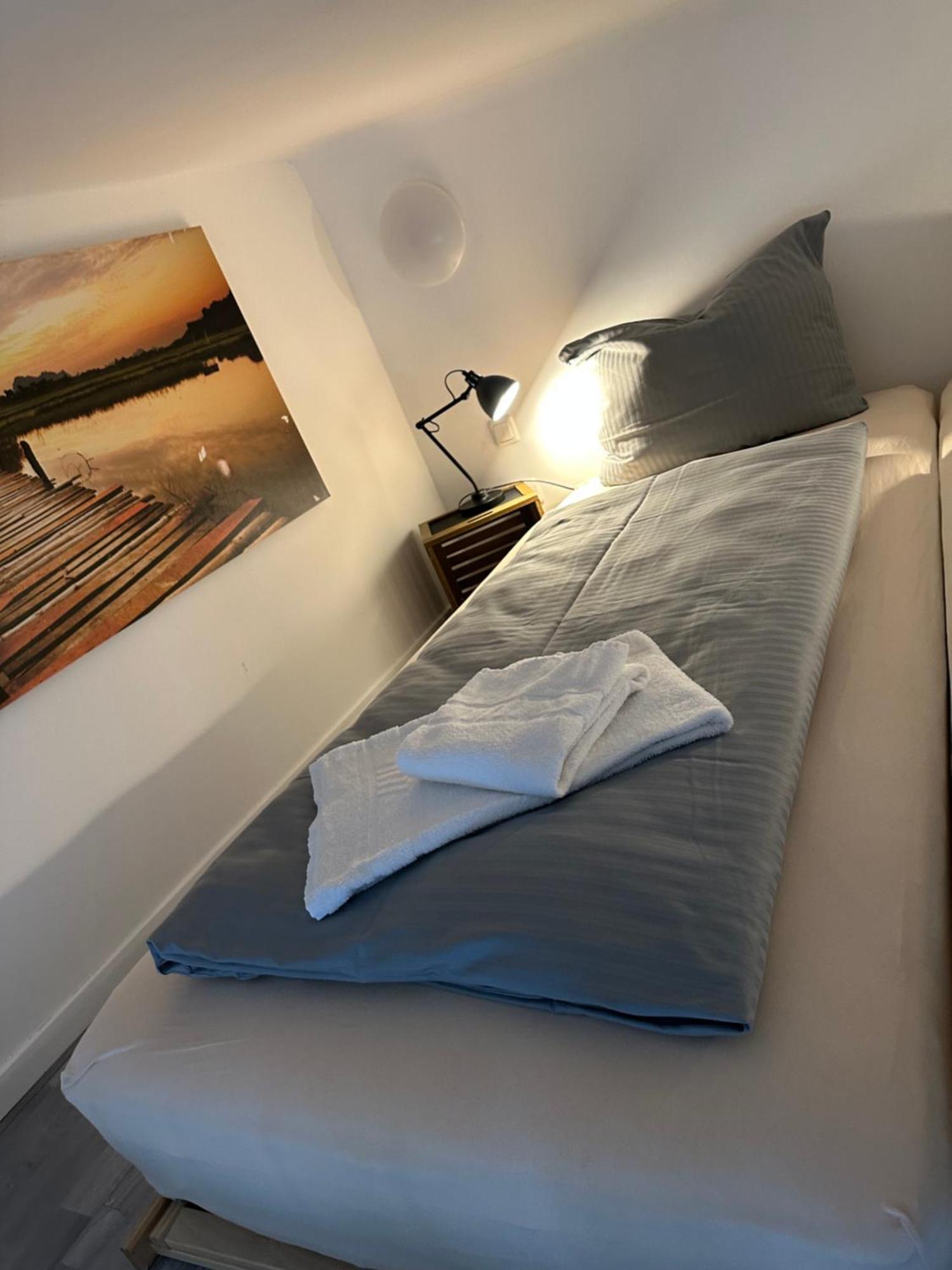 Estelada Boarding Houses - Bogenhausen Munchen Bagian luar foto